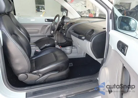 2004 Volkswagen New Beetle Gls from USA, damaged, VIN 3VWCM31Y94M313197